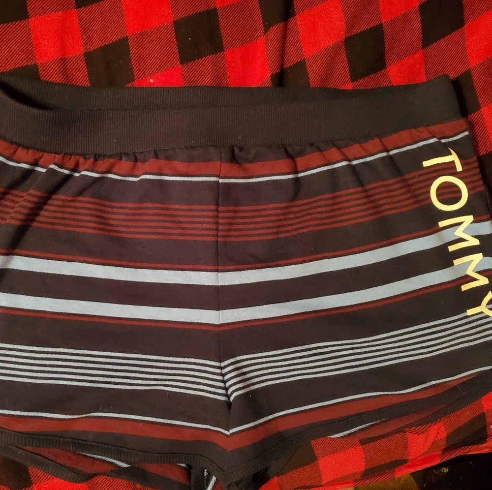 Tommy shorts